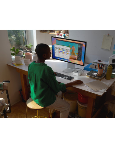 Mac mini: Apple M4 chip with 10‑core CPU and 10‑core GPU, 24GB, 512GB SSD